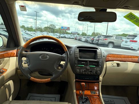 Used 2005 Lexus LS 430 image 19
