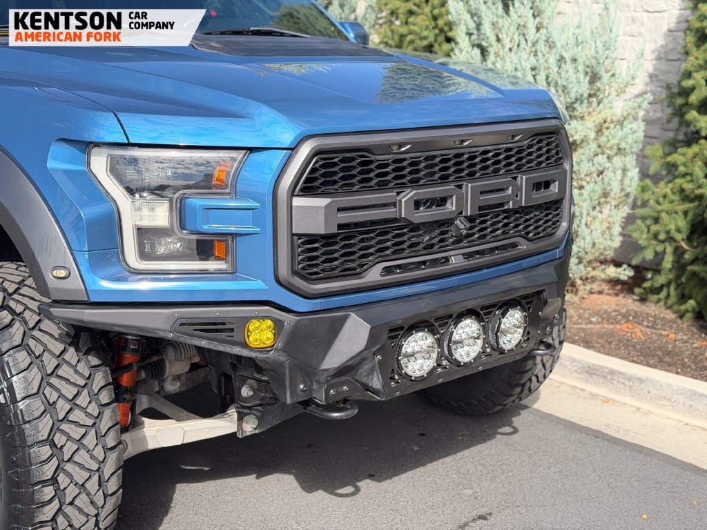 Used 2019 Ford F150 Raptor w/ Equipment Group 802A Luxury AWD/4WD image 11