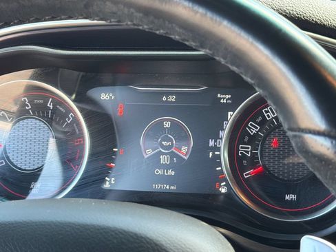 Used 2018 Dodge Challenger R/T w/ Performance Handling Group RWD image 30