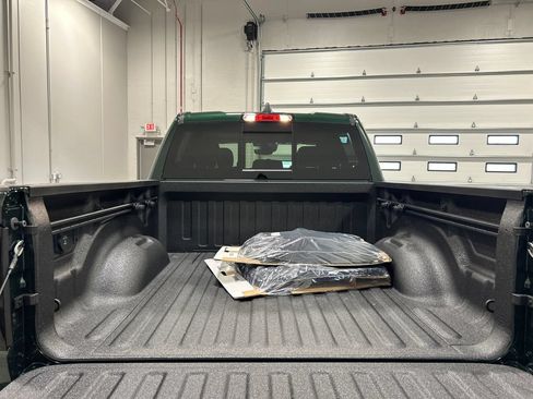 New 2026 RAM 1500 Big Horn AWD/4WD image 34