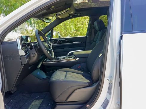 New 2026 Cadillac Escalade IQ Luxury 1 image 23