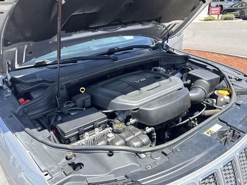 Used 2016 Jeep Grand Cherokee Overland AWD/4WD image 7