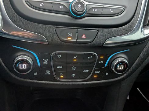 Certified 2024 Chevrolet Equinox LT image 28