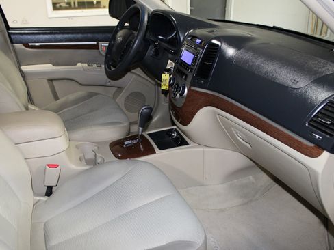 Used 2009 Hyundai Santa Fe GLS FWD image 22