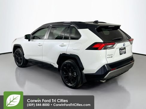 Used 2023 Toyota RAV4 XSE w/ XSE Grade Weather Package AWD/4WD image 11