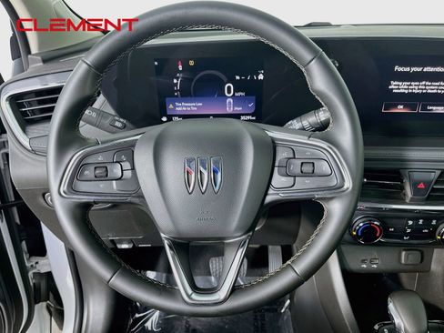 Used 2025 Buick Encore GX Preferred FWD image 14