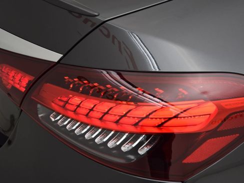 Used 2023 Mercedes-Benz E 350 Sedan image 14