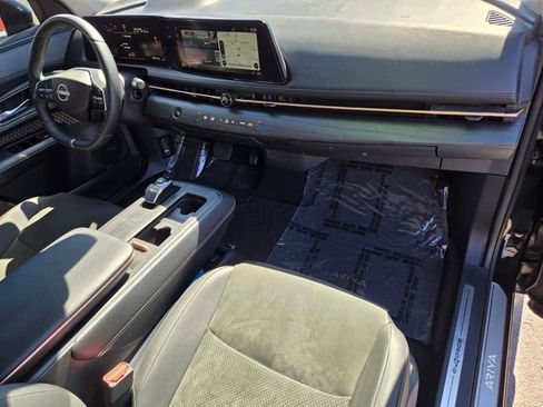 Used 2024 Nissan Ariya AWD image 21