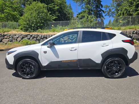 Certified 2024 Subaru Crosstrek 2.5i Wilderness w/ Crosstrek Mirror Package AWD/4WD image 2