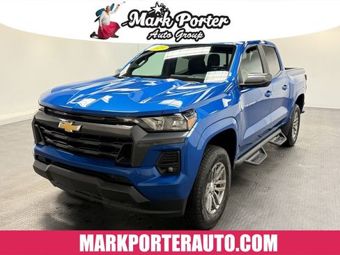 Used 2023 Chevrolet Colorado LT w/ LT Convenience Package image 1
