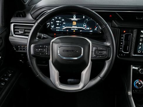 Used 2023 GMC Yukon XL Denali image 26
