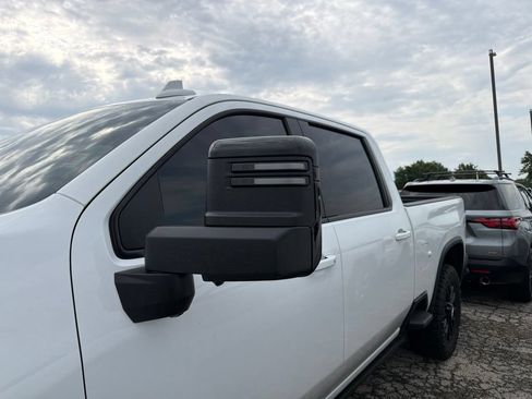 Used 2025 Chevrolet Silverado 2500 LTZ w/ Trail Boss Package AWD/4WD image 10