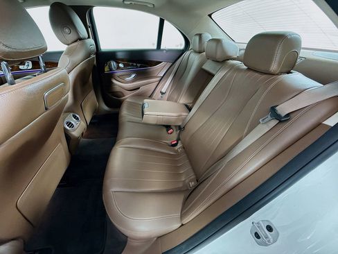 Used 2019 Mercedes-Benz E 450 4MATIC Sedan image 26
