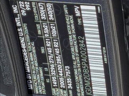 Used 2023 Mercedes-Benz EQS 450+ SUV image 26