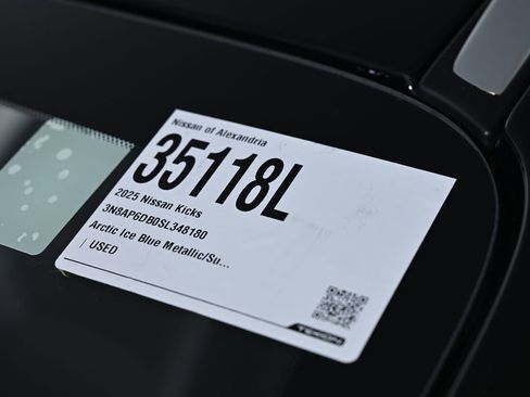 Certified 2025 Nissan Kicks SR AWD/4WD image 35