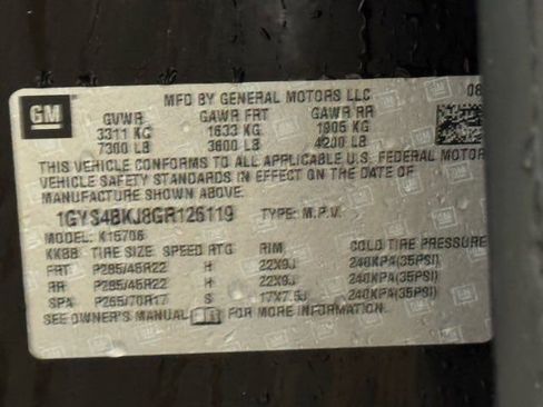 Used 2016 Cadillac Escalade Luxury image 11