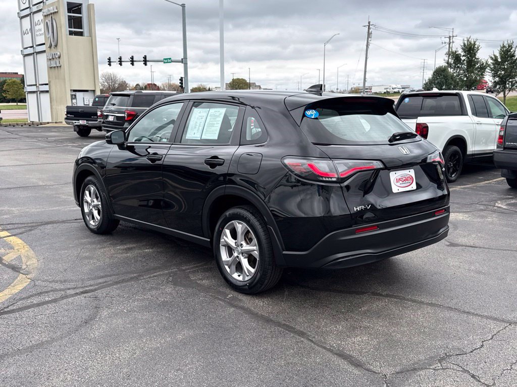 Certified 2024 Honda HR-V LX image 9