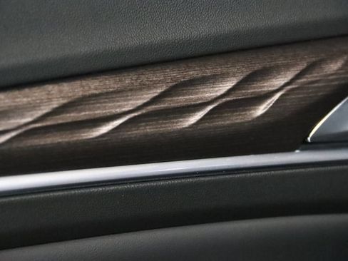 Used 2023 Buick Enclave Avenir w/ Avenir Technology Package image 56