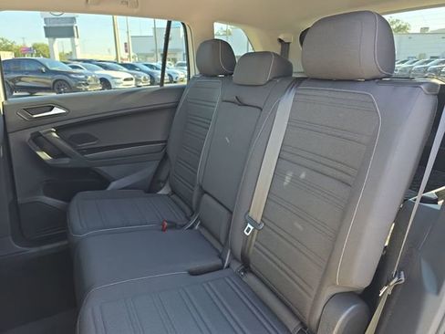 Certified 2022 Volkswagen Tiguan S image 15