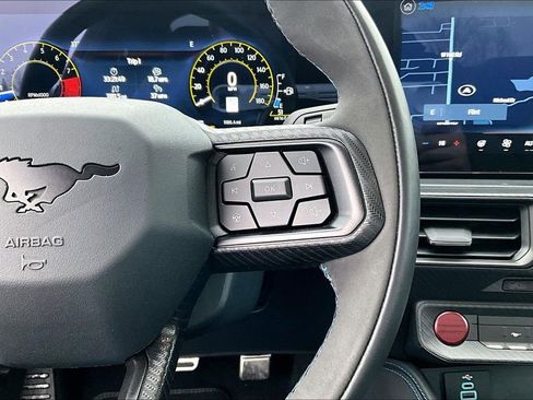 Used 2024 Ford Mustang Dark Horse image 11