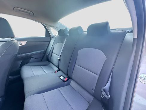 Certified 2024 Kia Forte LXS w/ LXS Technology Package FWD image 26