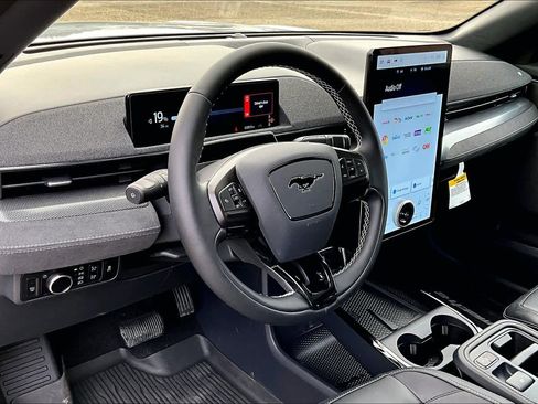 Used 2025 Ford Mustang Mach-E GT image 17