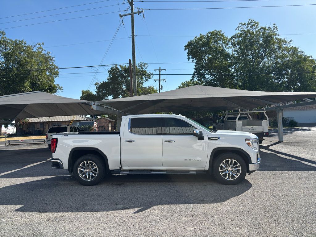 Certified 2022 GMC Sierra 1500 SLT AWD/4WD image 4