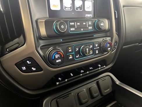 Used 2017 GMC Sierra 2500 Denali image 14