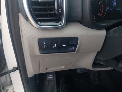 Used 2020 Kia Sportage EX image 4