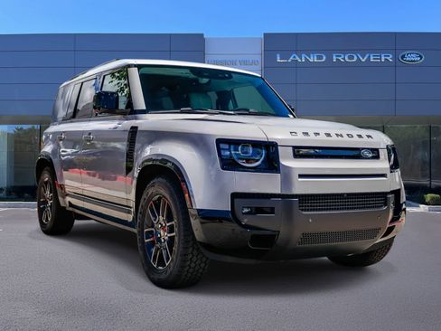New 2026 Land Rover Defender 110 X-Dynamic SE AWD/4WD image 3