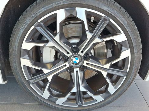 Certified 2025 BMW 330i xDrive Sedan w/ Premium Package image 8