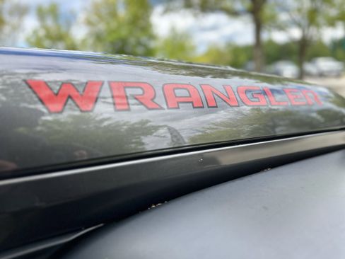 Used 2019 Jeep Wrangler Unlimited Sport S image 16