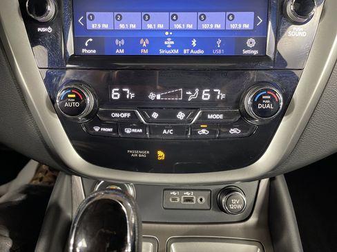 Used 2023 Nissan Murano SL w/ SL Moonroof Package image 25