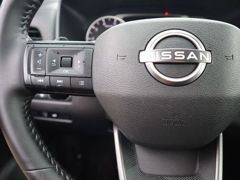 Certified 2025 Nissan Rogue SV AWD/4WD image 23