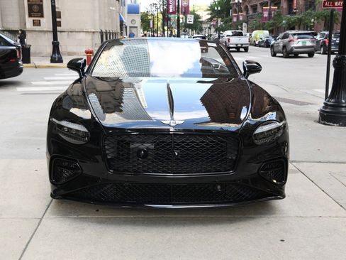 Used 2025 Bentley Continental GT Speed image 2