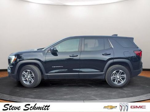 Certified 2026 GMC Terrain Elevation AWD/4WD image 2