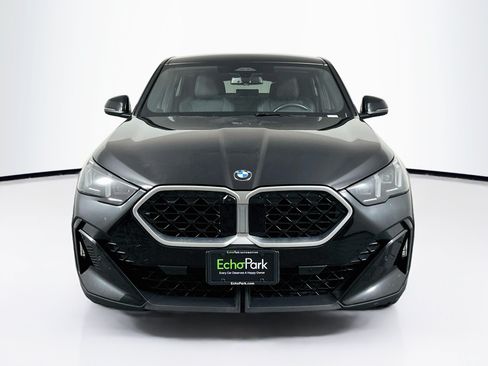 Used 2026 BMW X2 xDrive28i AWD/4WD image 2