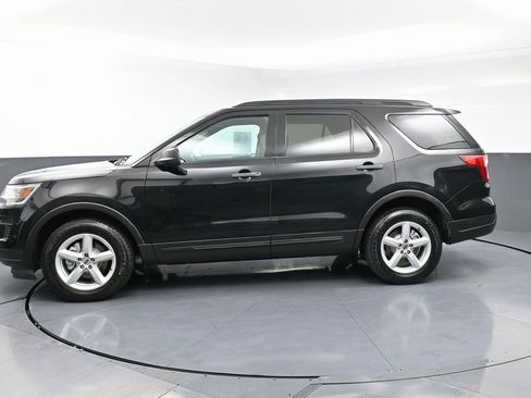 Used 2018 Ford Explorer 4WD w/ Class II Trailer Tow Package image 6