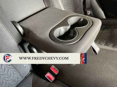 Used 2024 Chevrolet Equinox LT FWD image 37