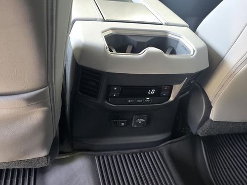 Used 2024 Toyota Sequoia Limited w/ Tow Technology Package AWD/4WD image 12