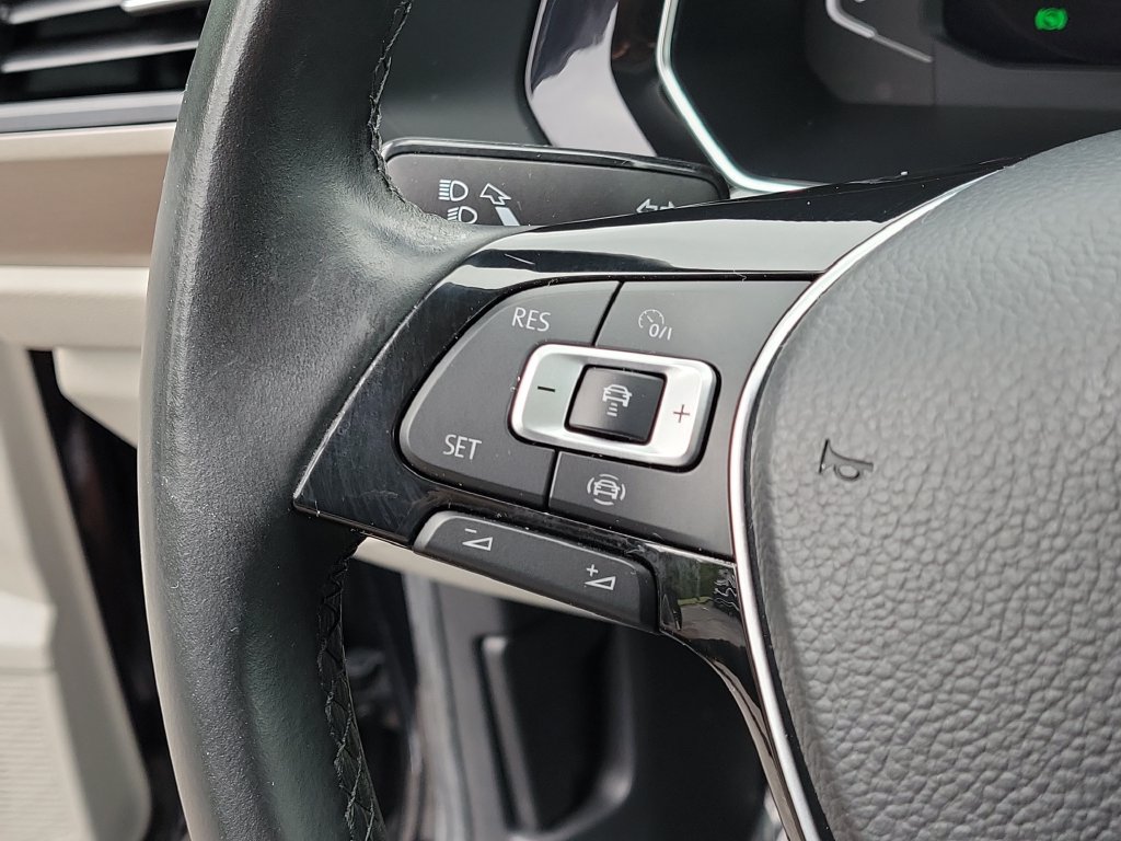 Used 2019 Volkswagen Jetta SEL Premium FWD image 28