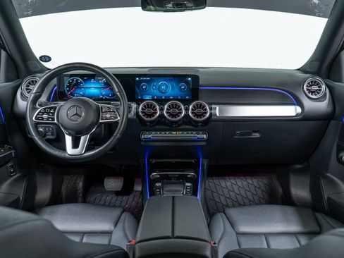 Used 2022 Mercedes-Benz GLB 250 250 4MATIC image 15