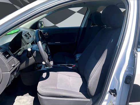 Used 2012 Ford Fusion Hybrid FWD image 24