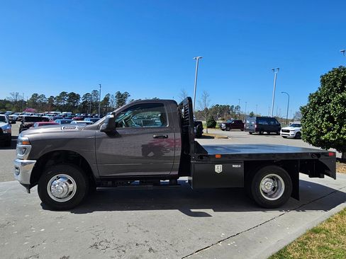 New 2026 RAM 3500 Tradesman w/ Chrome Appearance Group A image 4