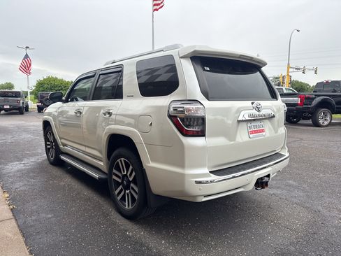 Used 2021 Toyota 4Runner Limited AWD/4WD image 2