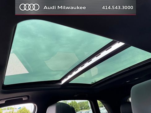 Used 2023 Audi Q3 2.0T Premium Plus w/ Premium Plus Package AWD/4WD image 12