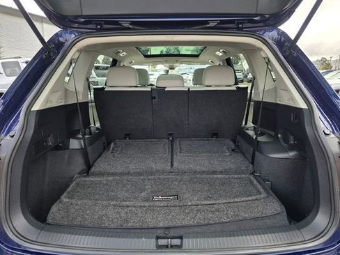 Used 2022 Volkswagen Tiguan SE image 12