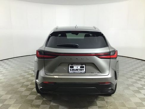 Used 2026 Lexus NX 350h AWD w/ Premium Package image 5