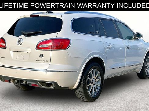 Used 2016 Buick Enclave Leather w/ Trailering Package FWD image 2