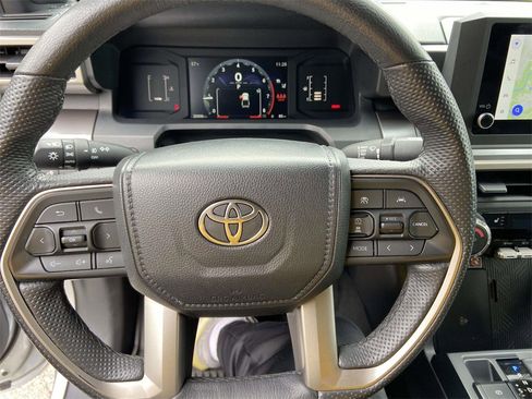 Used 2024 Toyota Tacoma SR5 image 33